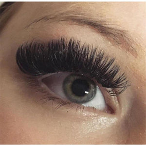 Mega Russian volume lashes